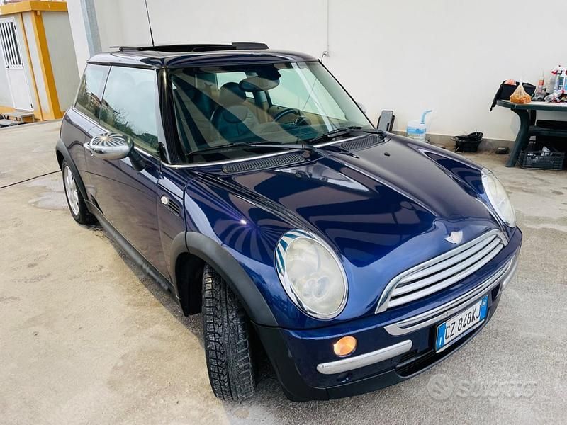 Usata Mini One D 75 CV (55 kW) 2004 Blu Utilitaria