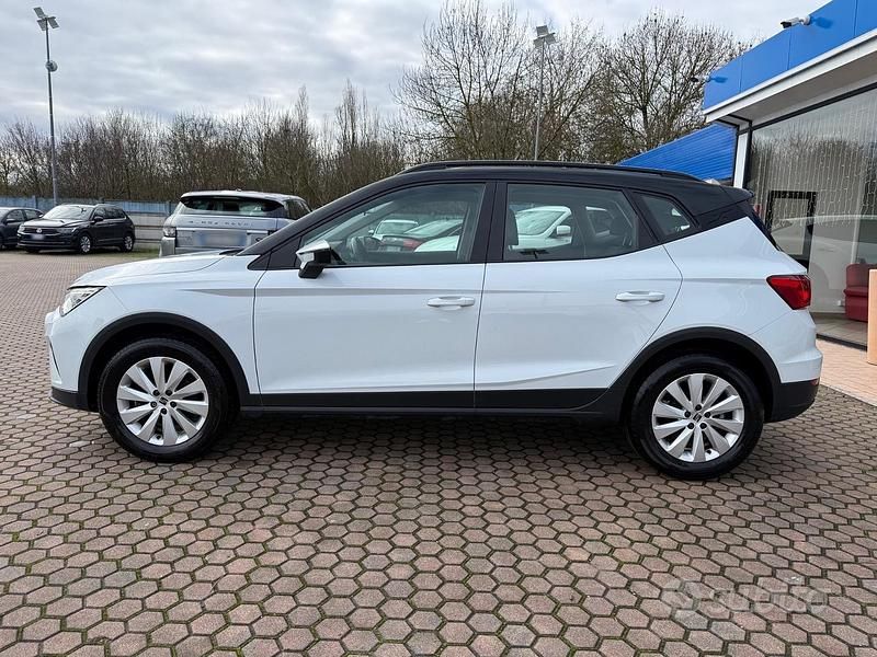 Usata Seat Arona Style 110 CV (80 kW) 2022 Bianco SUV