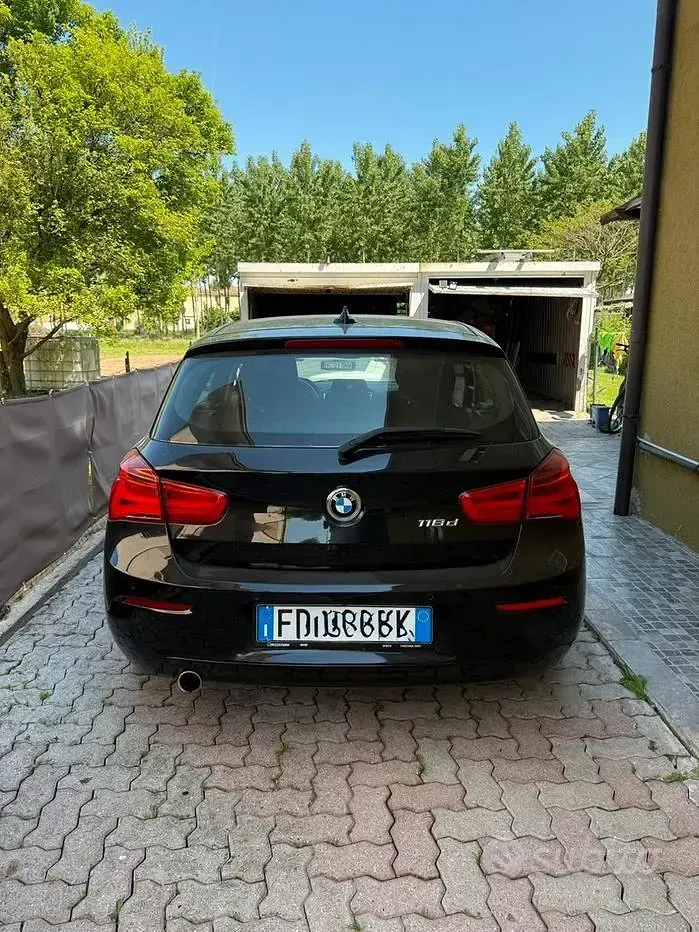 Occasion BMW 118 150 ch (110 kW) 2016 Noir Citadine
