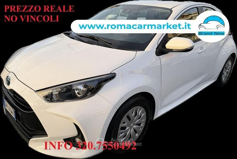 Bianco Usata 2023 Toyota Yaris Hybrid Active Berlina | 16.490 € (Ottimo prezzo) - Immagine 1/4