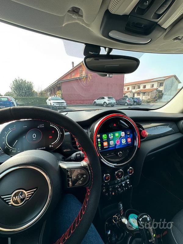 Usata Mini Cooper Classic 136 CV (100 kW) 2021 Nero Utilitaria