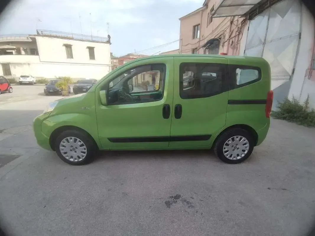 Usata Fiat Qubo Trekking 69 CV (50 kW) 2012 Monovolume