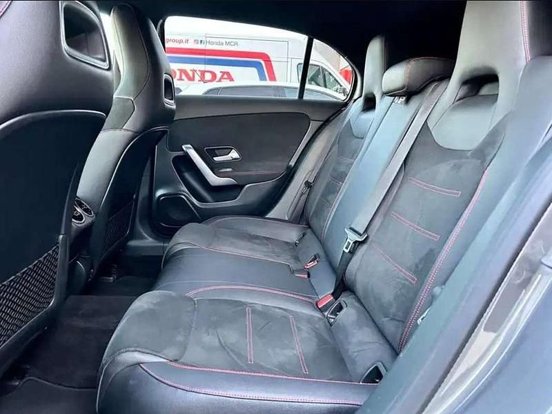 Usata Mercedes A250 224 CV (164 kW) 2018 Grigio Berlina