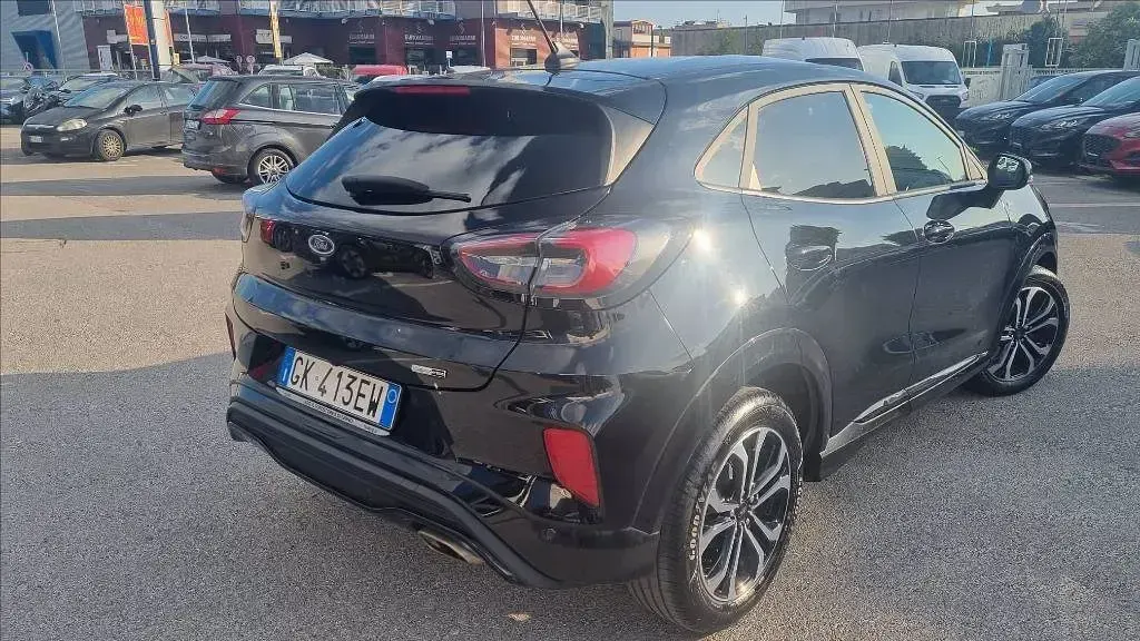 Begagnad Ford Puma ST-Line 125 HK (91 kW) 2022 Svart SUV