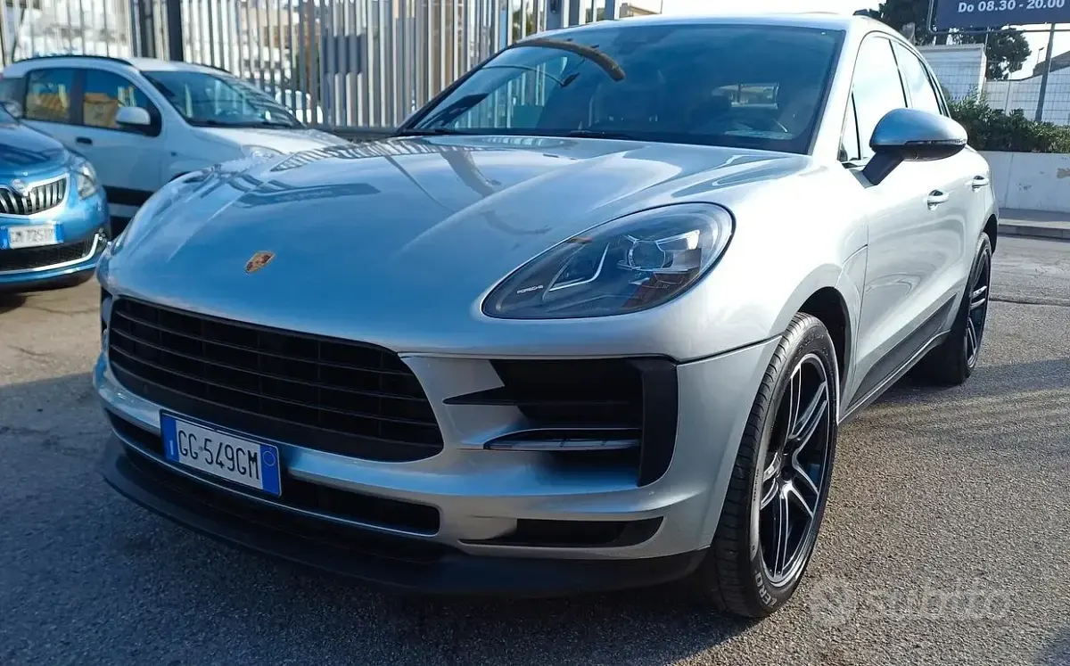 Usata Porsche Macan 245 CV (180 kW) 2021 Grigio SUV