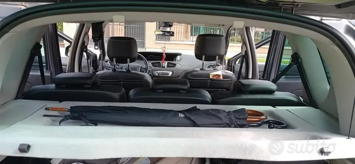 Usata Renault Scenic E-Tech 110 CV (80 kW) 2014 Grigio Monovolume