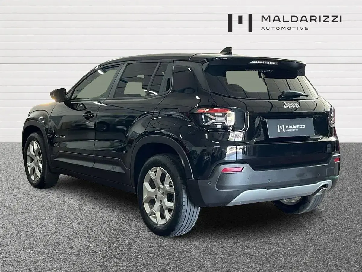 Usata Jeep Avenger Altitude 101 CV (74 kW) 2023 Nero SUV