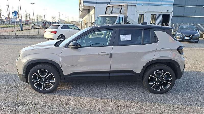 Nuova Jeep Avenger Summit 101 CV (74 kW) 2025 Grigio SUV