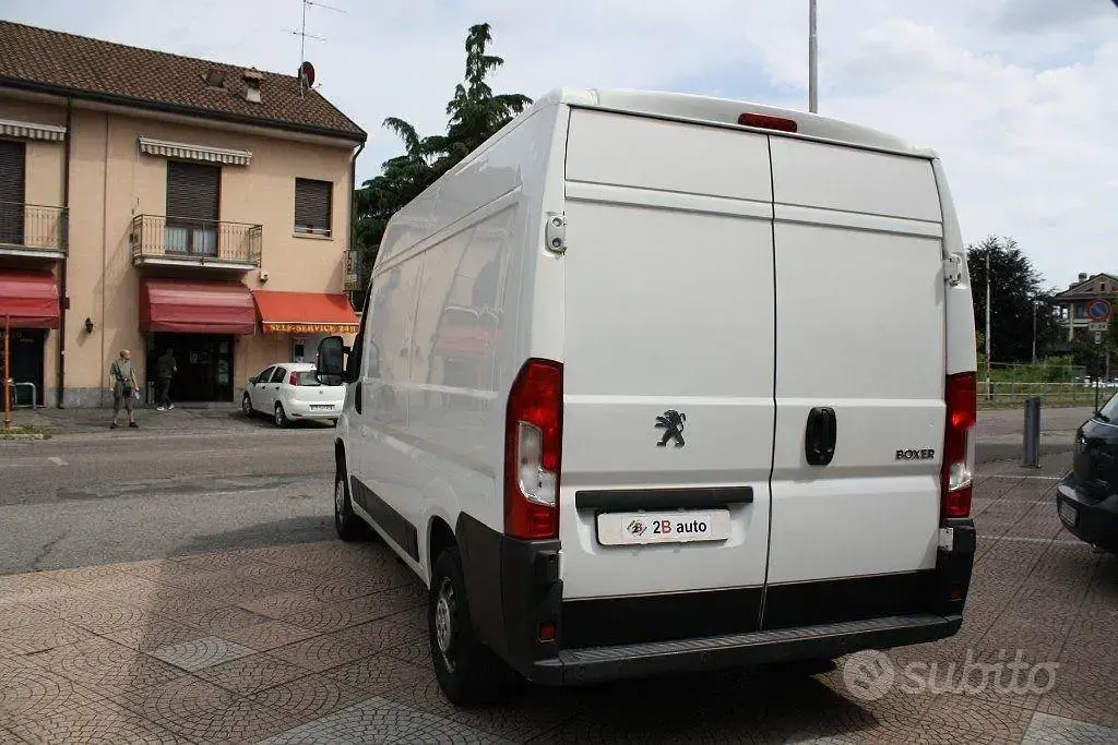 Usata Peugeot Boxer S 140 CV (102 kW) 2021 Bianco Furgone