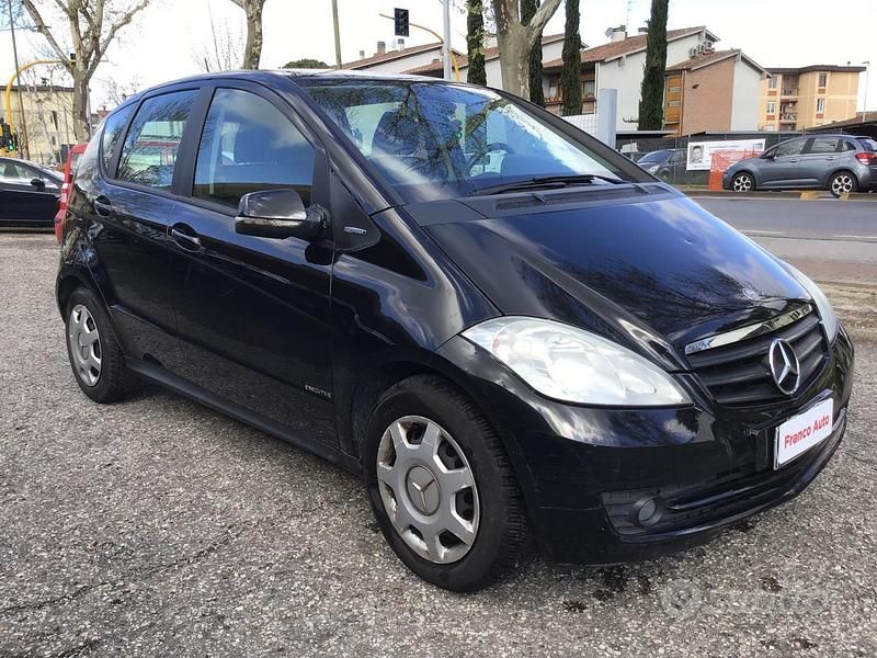 Usata Mercedes A160 Executive 95 CV (69 kW) 2011 Nero Berlina