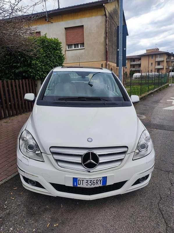 Usata Mercedes B170 Chrome 136 CV (100 kW) 2008 Monovolume