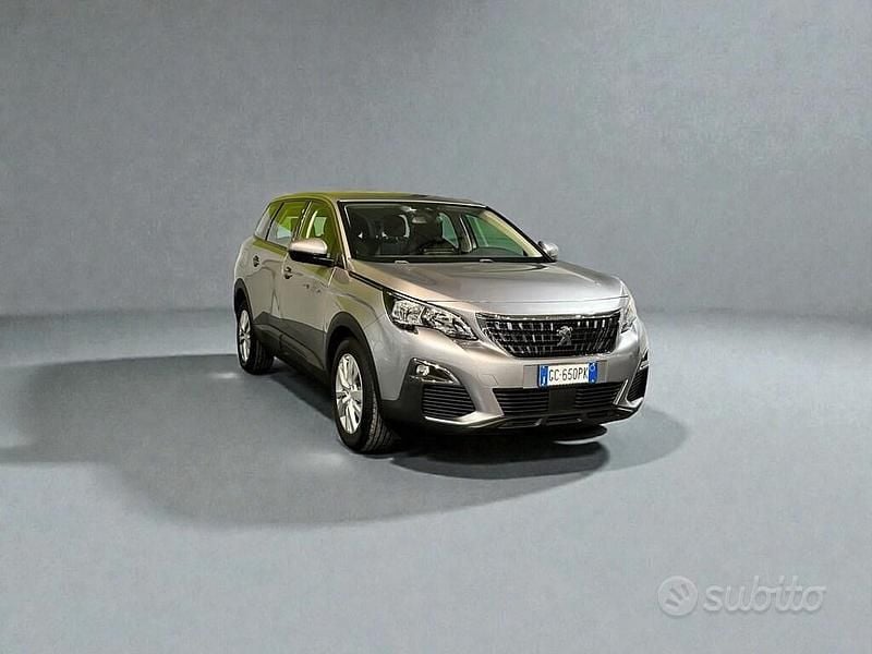 Usata Peugeot 5008 Business-Line 130 CV (95 kW) 2020 SUV