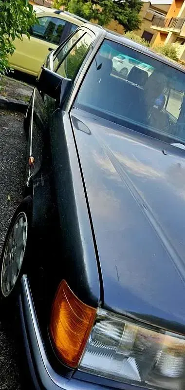 Usata Mercedes E200 122 CV (89 kW) 1990 Berlina