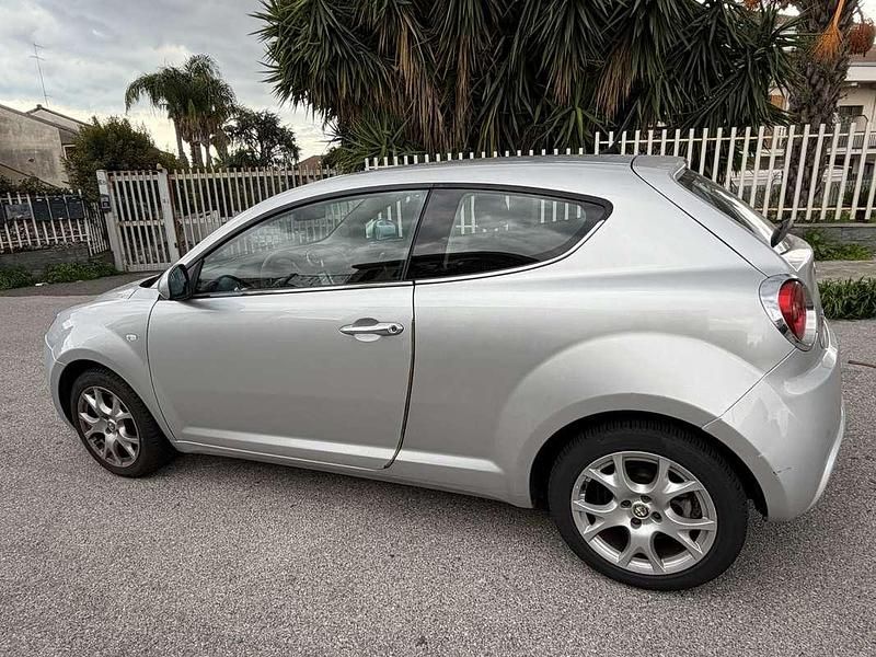 Usata Alfa Romeo MiTo Distinctive 120 CV (88 kW) 2011 Utilitaria