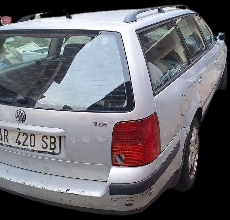 Usata VW Passat 110 CV (80 kW) 1998 Grigio Station wagon