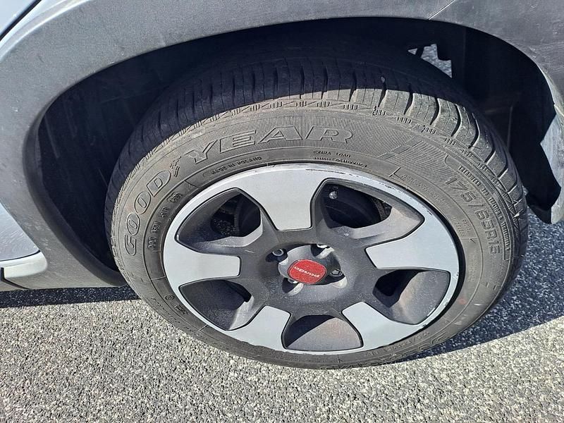 Usata Fiat Panda Cross S 69 CV (50 kW) 2021 Grigio Utilitaria