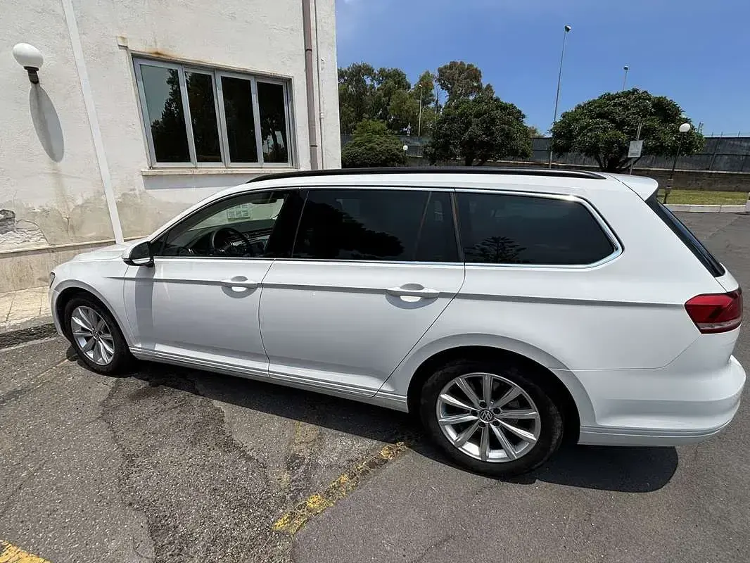 Usata VW Passat 150 CV (110 kW) 2016 Bianco Berlina