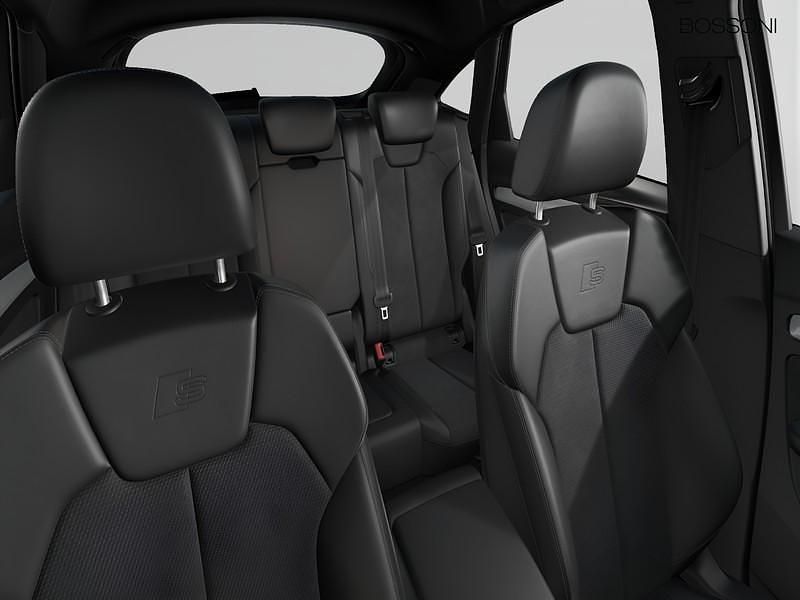 Usata Audi Q5 Sportback S-Line 204 CV (150 kW) 2024 Grigio SUV