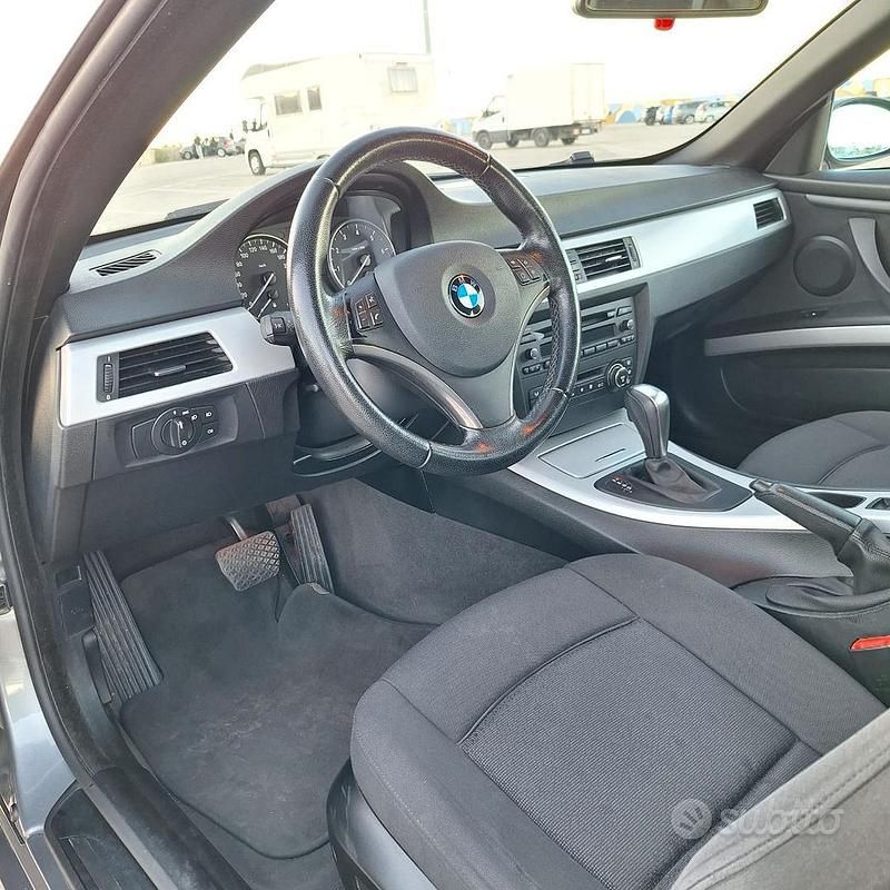 Usata BMW 320 Cabriolet 170 CV (125 kW) 2007 Grigio Cabrio