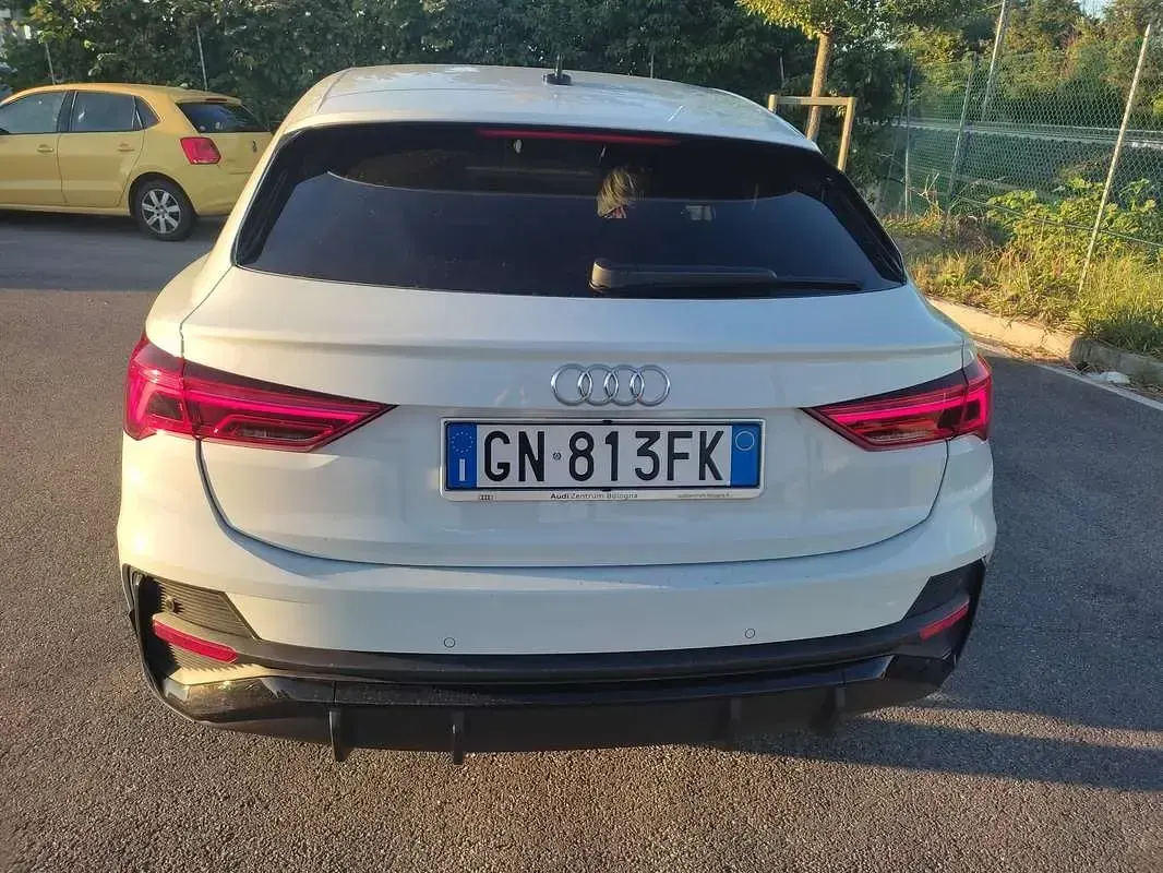 Usata Audi Q3 Sportback S-Line 150 CV (110 kW) 2022 Bianco SUV