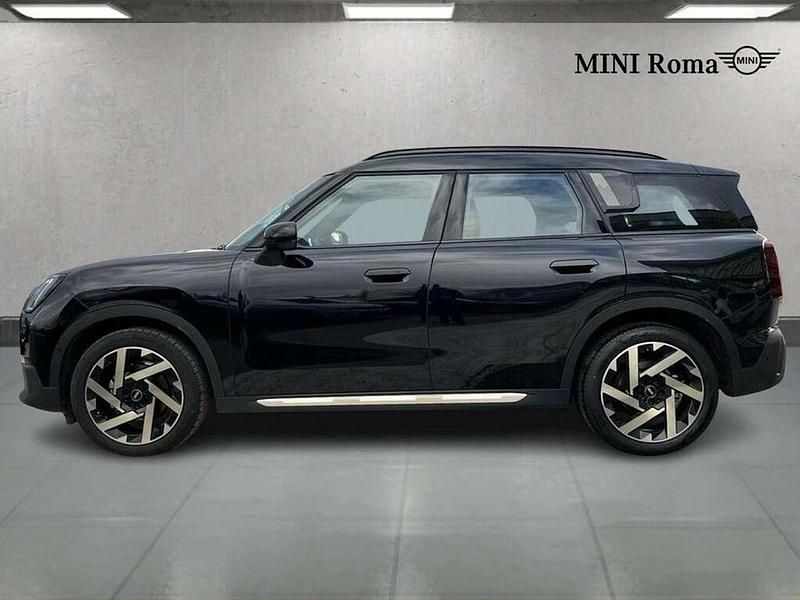 Usata Mini Cooper Countryman Favoured 163 CV (119 kW) 2024 Midnight black ii SUV