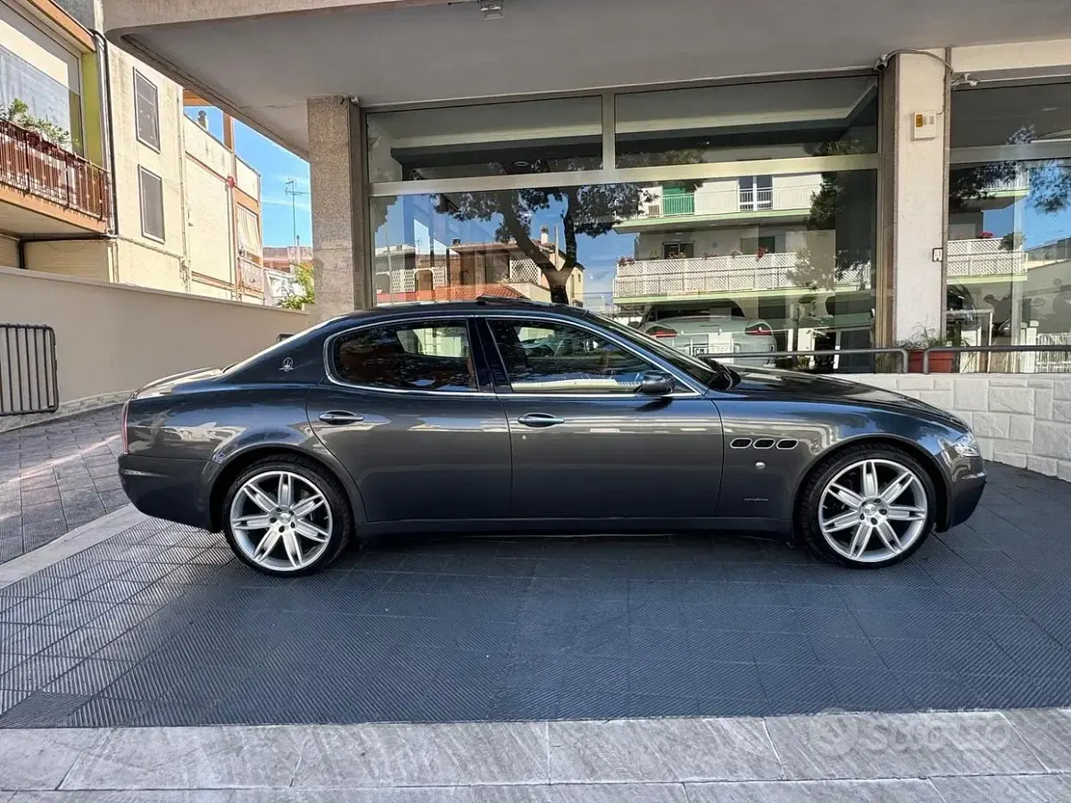 Usata Maserati Quattroporte GT 401 CV (294 kW) 2008 Grigio Berlina