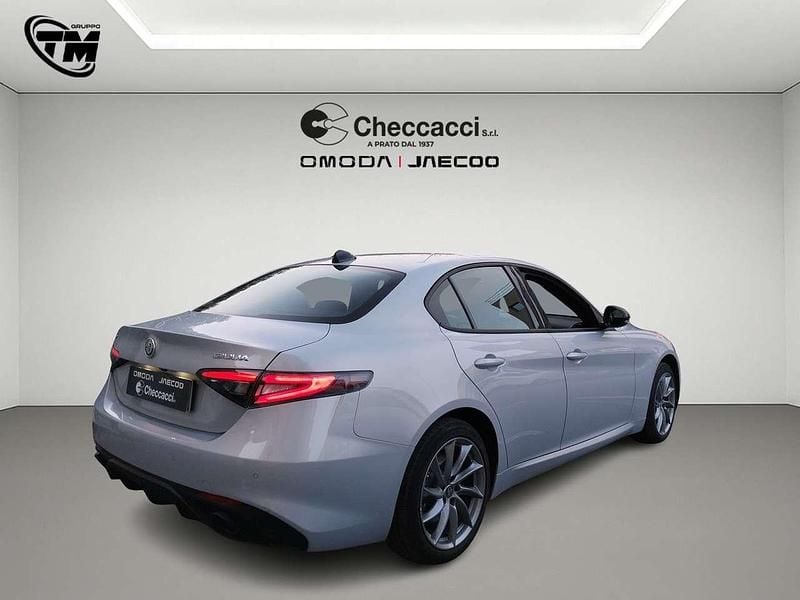Usata Alfa Romeo Giulia Ti 280 CV (205 kW) 2024 Grigio Berlina