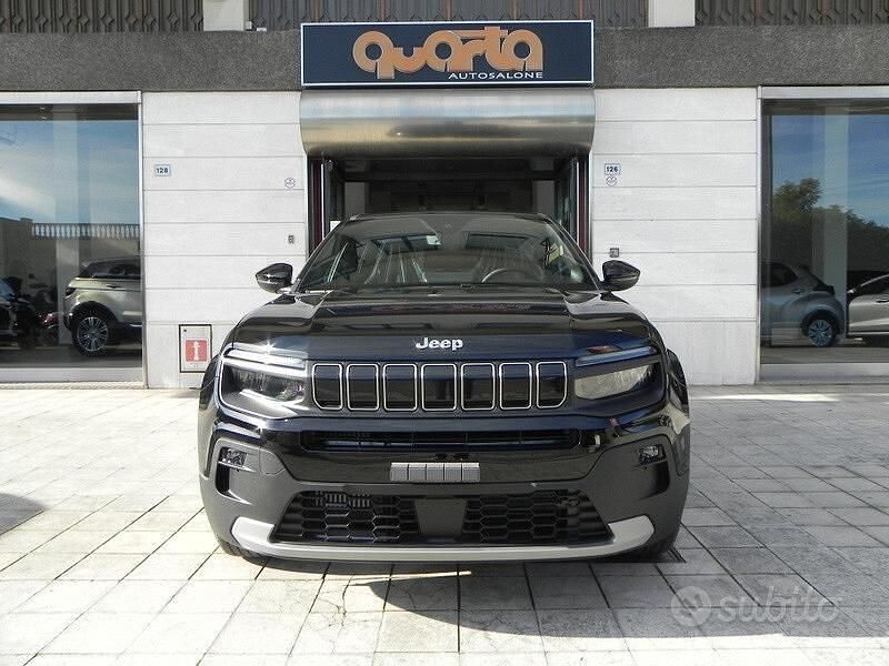 Nuova Jeep Avenger Altitude 101 CV (74 kW) 2025 Nero SUV