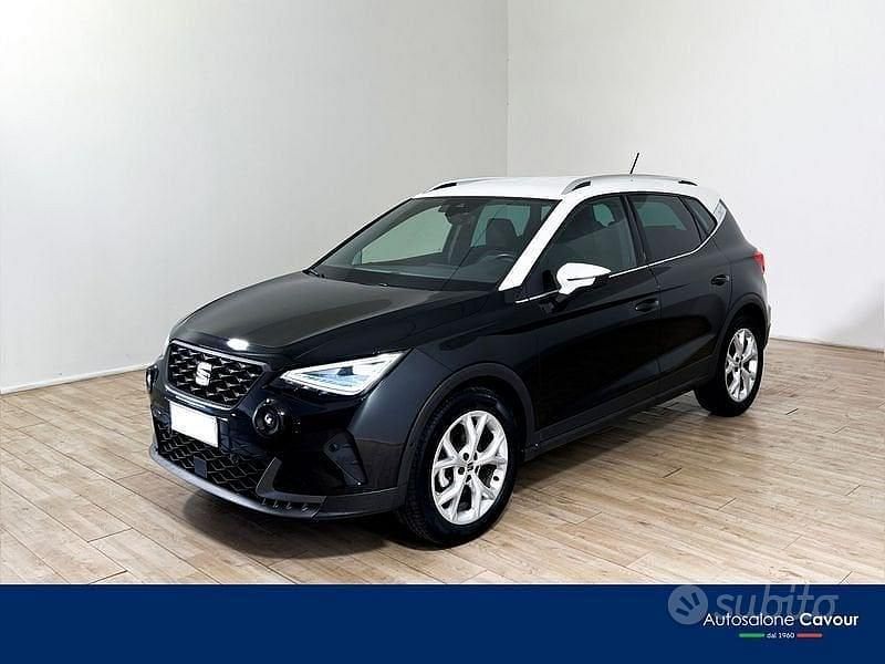 Nero Usata 2022 Seat Arona FR SUV | 15.390 € (Buon prezzo) - Immagine 1/4