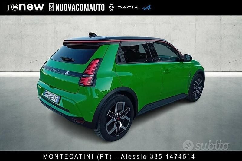 Usata Renault R5 Komfort 110 kW (150 CV) 2025 Nero Utilitaria