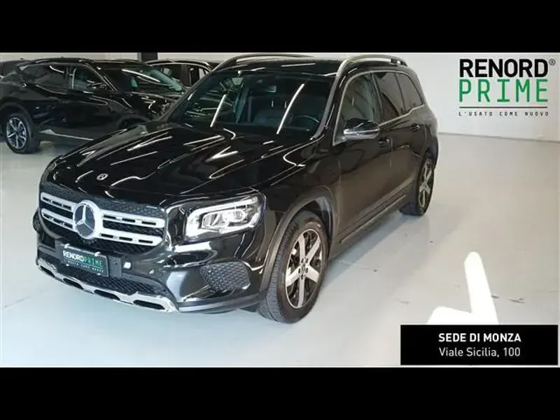Usata Mercedes GLB180 116 CV (85 kW) 2023 Nero SUV