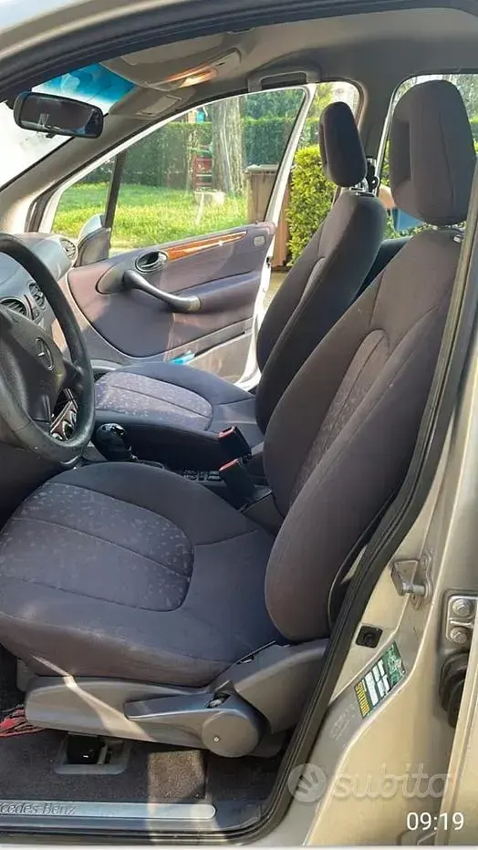 Usata Mercedes A140 Elegance 82 CV (60 kW) 2002 Grigio Berlina