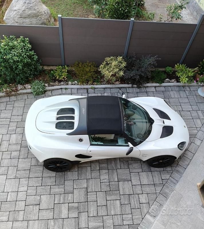 Usata Lotus Elise 136 CV (100 kW) 2013 Bianco Cabrio