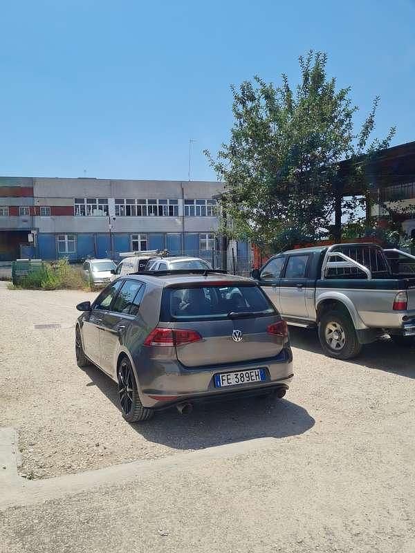 Usata VW Golf VII Highline 150 CV (110 kW) 2016 Berlina