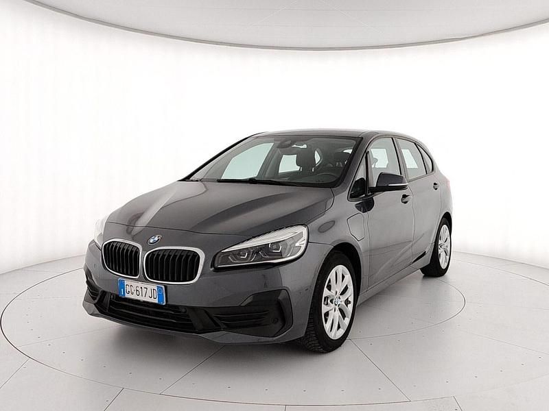 Usata BMW 225 Active Tourer iPerformance 224 CV (164 kW) 2021 Grigio Monovolume