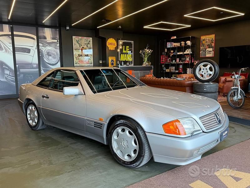 Usata Mercedes SL600 394 CV (289 kW) 1993 Grigio Cabrio