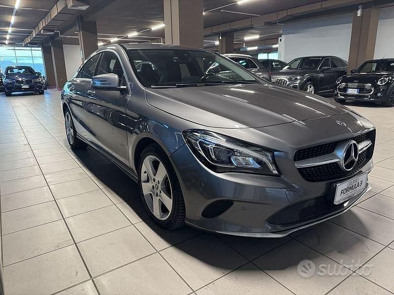 Usata Mercedes CLA200 Executive 136 CV (100 kW) 2019 Grigio Berlina