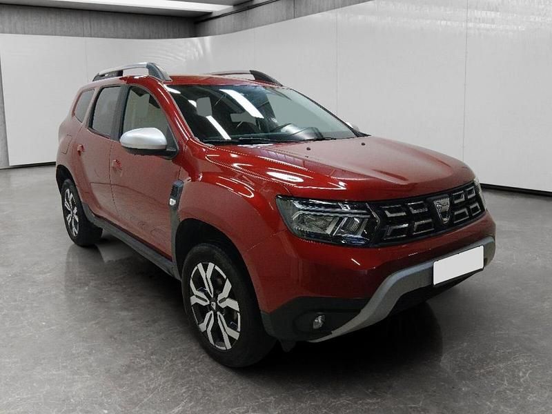 Usata Dacia Duster Prestige 101 CV (74 kW) 2022 Rosso SUV
