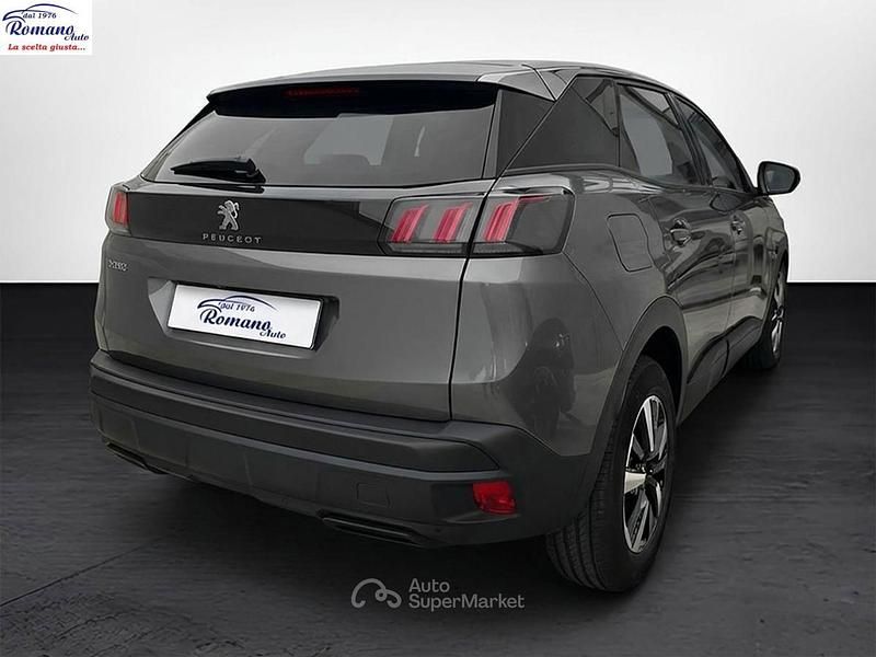 Usata Peugeot 3008 Business-Line 131 CV (96 kW) 2020 Grigio chiaro SUV