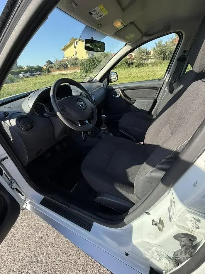 Usata Dacia Duster 2011 Bianco SUV