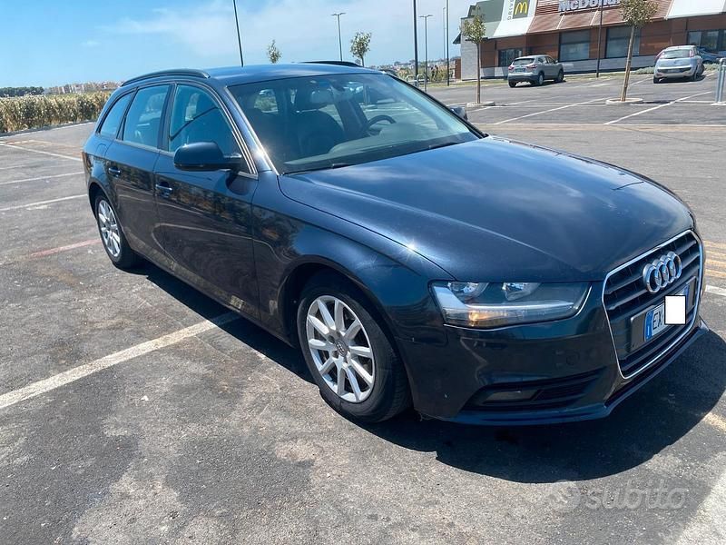 Usata Audi A4 Ambiente 136 CV (100 kW) 2012 Blu Station wagon