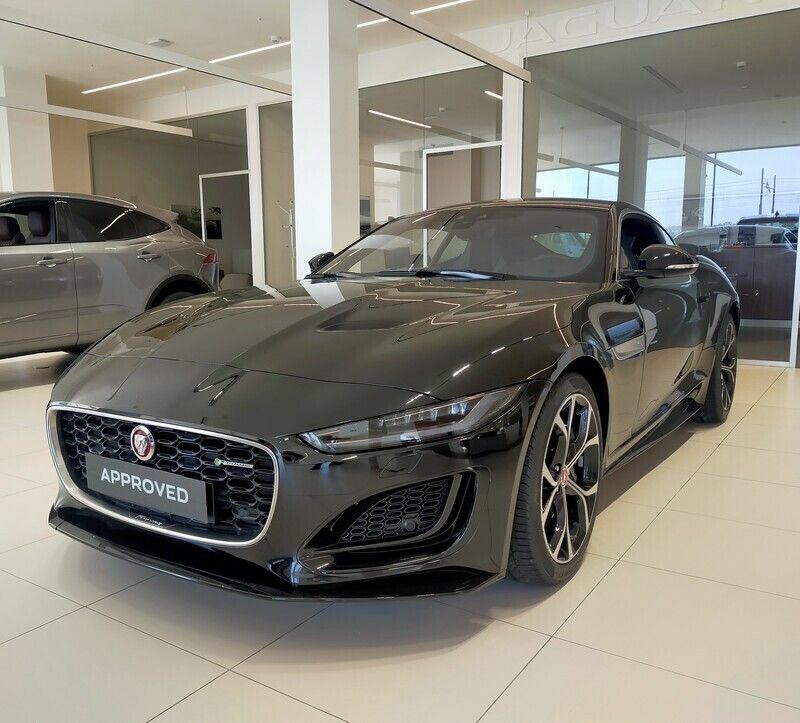 Santorini black Usata 2022 Jaguar F-Type R-Dynamic | 65.000 € (Buon prezzo) - Immagine 1/4