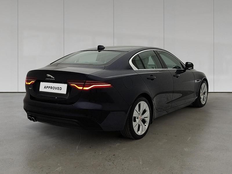 Usata Jaguar XE S 204 CV (150 kW) 2021 Portofino blue Berlina