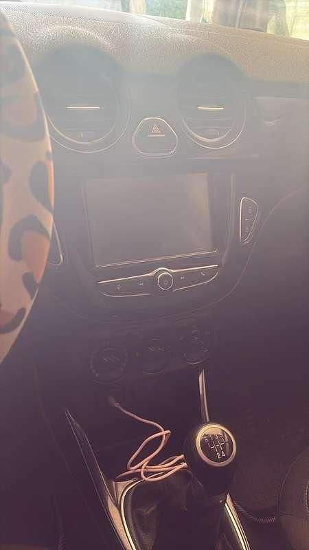 Usata Opel Adam 69 CV (50 kW) 2016 Bianco Utilitaria