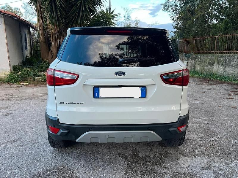 Usata Ford Ecosport Titanium 95 CV (69 kW) 2017 Bianco SUV