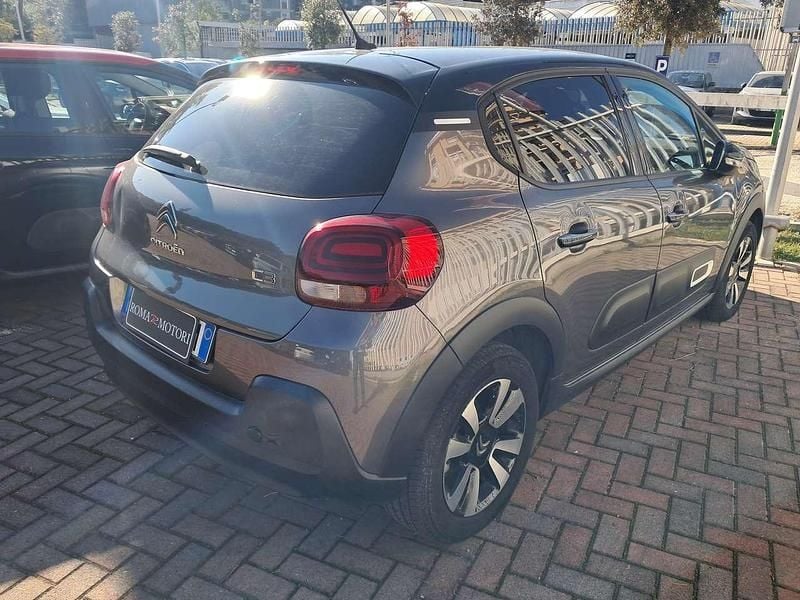 Usata Citroën C3 Shine 102 CV (75 kW) 2023 Argento Utilitaria