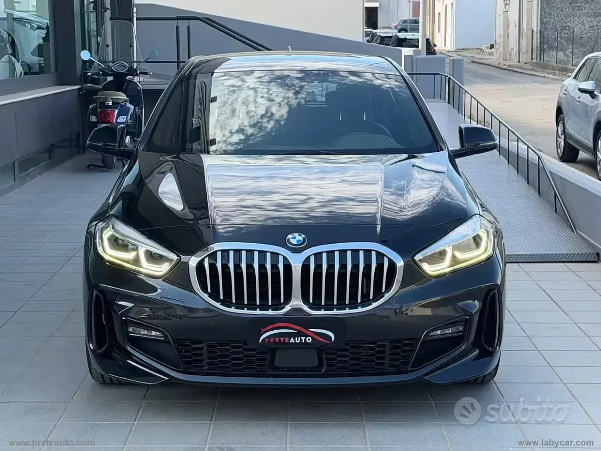 Usata BMW 116 M Sport 116 CV (85 kW) 2022 Nero Utilitaria