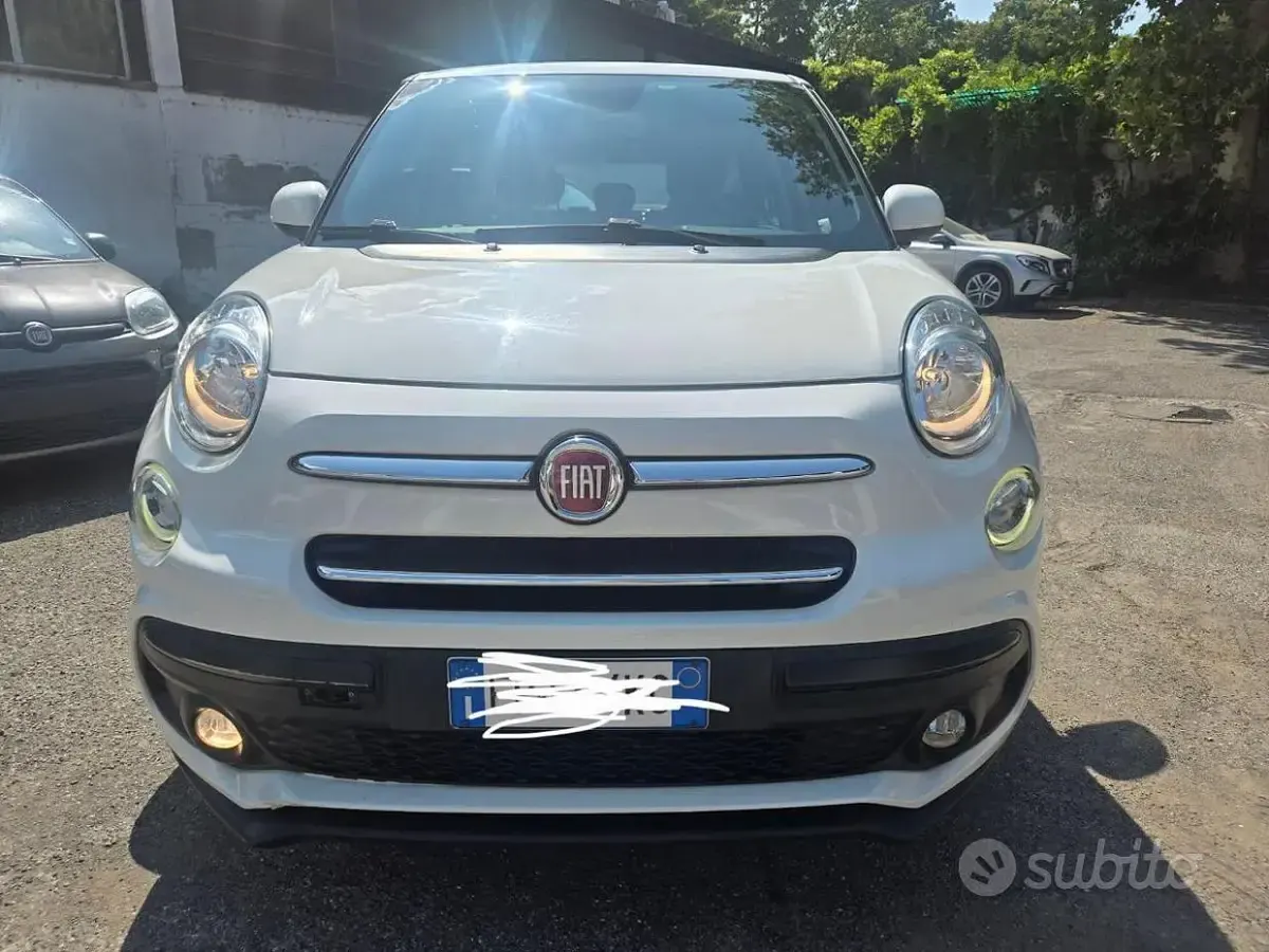Usata Fiat 500L Living 84 CV (61 kW) 2018 Bianco Monovolume