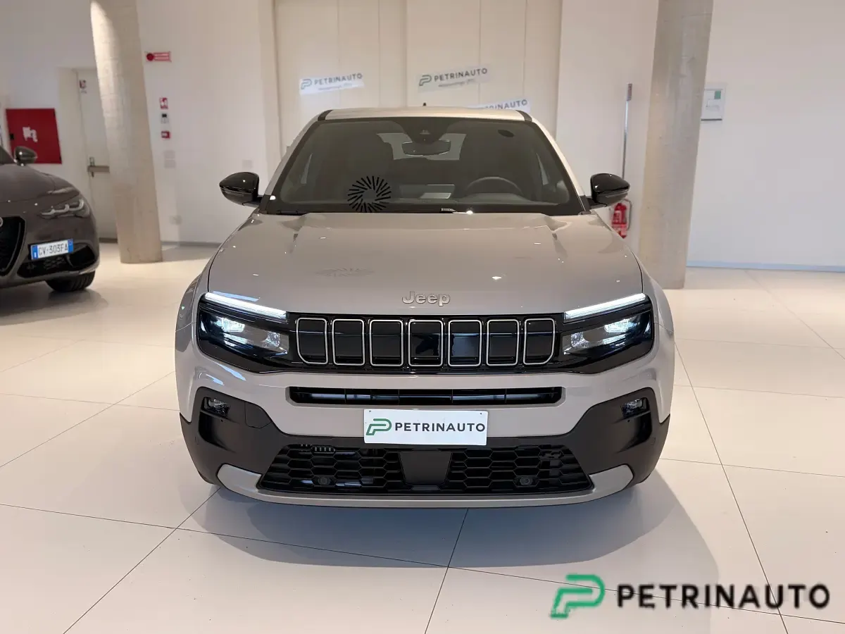 Nuova Jeep Avenger 101 CV (74 kW) 2026 Beige SUV