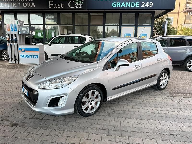 Usata Peugeot 308 2013 Grigio Berlina